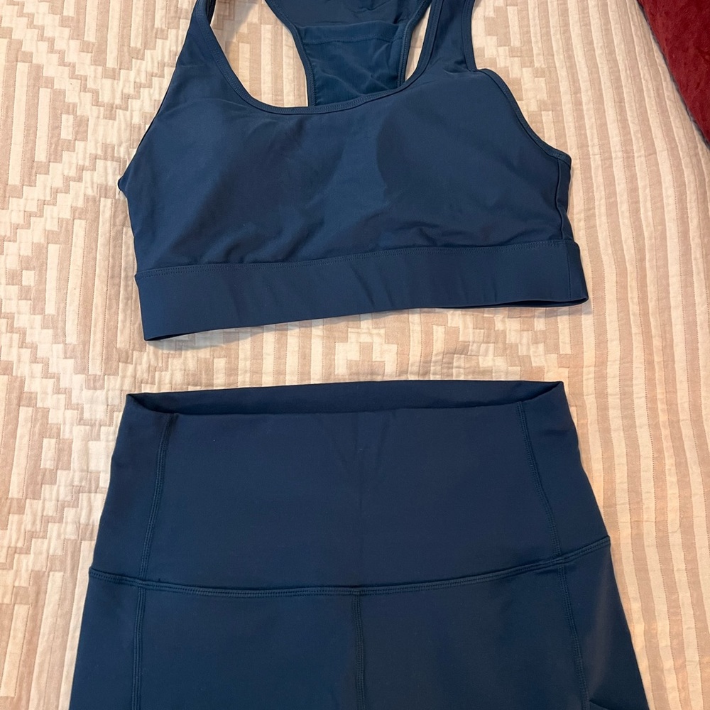 Fabletics legging & sports bra set